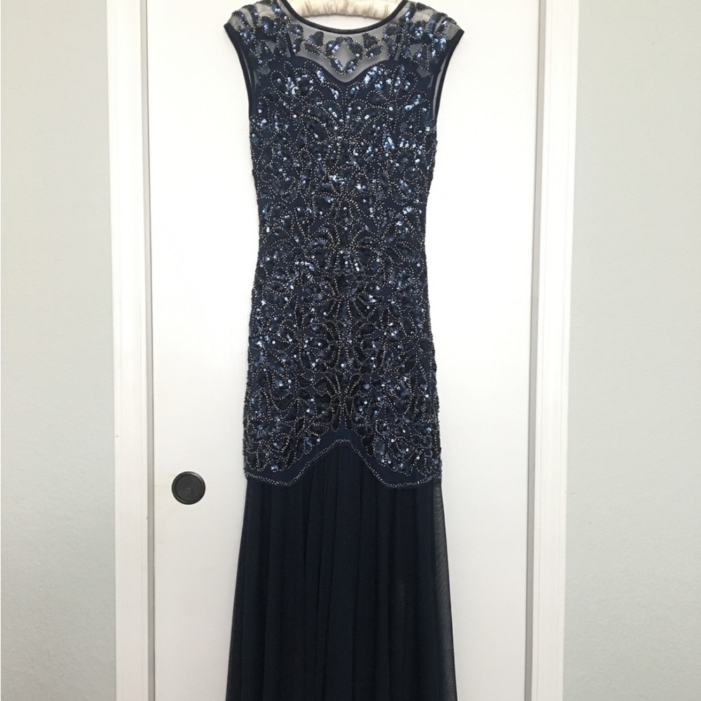 Formal/homecoming/winter/prom dress